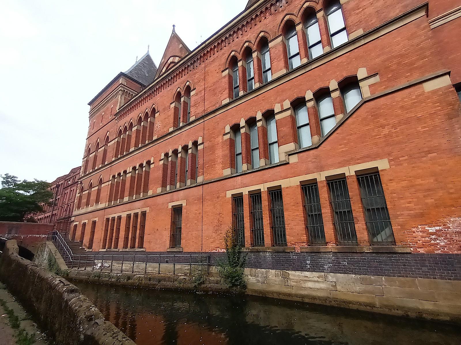 Best Pubs in Manchester 2026: Northern Quarter Guide